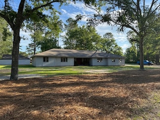354 Poor Robin Extension, Baxley, GA 31513