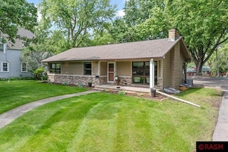 111 S Holland St, Blue Earth, MN 56013