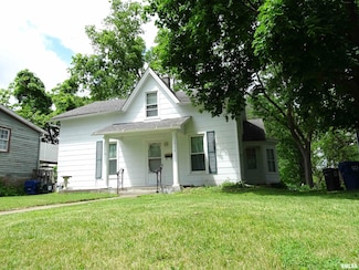 1916 E 13th St, Davenport, IA 52803