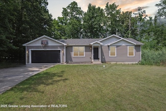 4930 N Campers Trail, Perrinton, MI 48871