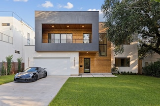 3940 N Cresthaven Rd, Dallas, TX 75209