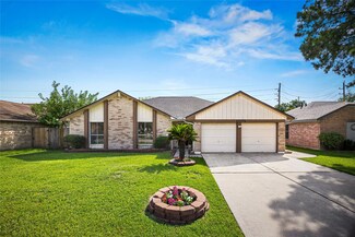 11975 Steamboat Springs Dr, Houston, TX 77067