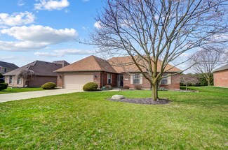 2820 Parkwood Dr, Troy, OH 45373