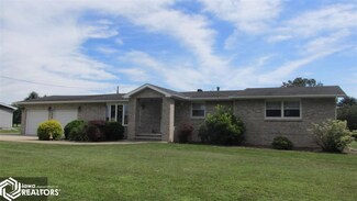 402 N 1st St, Fertile, IA 50434