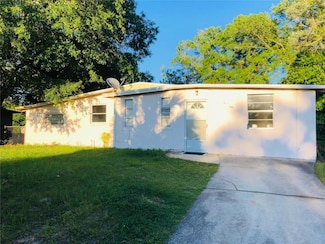 210 Lee Dr, Orange Park, FL 32073