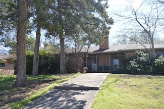 1226 W Camp Wisdom Rd, Duncanville, TX 75116