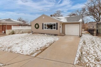 2209 36th St, Moline, IL 61265