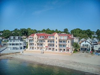 1 Merwin Ave Unit B1, Milford, CT 06460