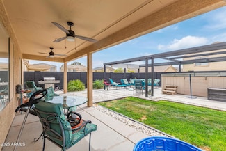 1231 W Beacon Ct, Casa Grande, AZ 85122