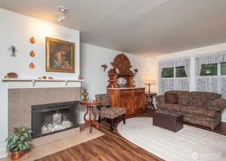 300 N 130th St Unit 4104, Seattle, WA 98133