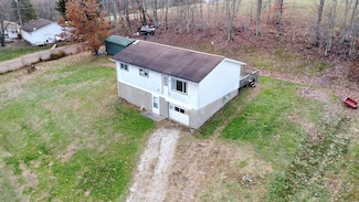 135 Windy Hollow Rd, Moundsville, WV 26041