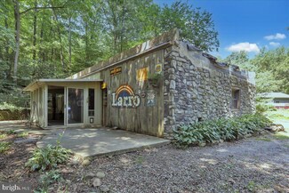 74 Turkey Rd, Kempton, PA 19529
