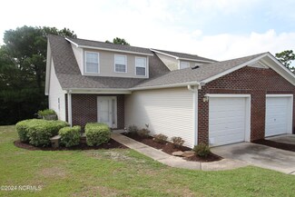 4008 Winds Ridge Dr, Wilmington, NC 28409