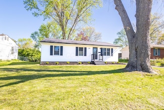384 Cherrington Rd, Westerville, OH 43081