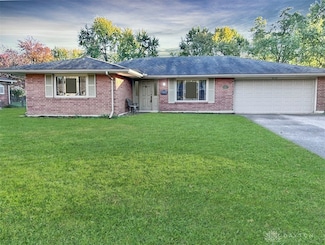 2112 Southlea Dr, Dayton, OH 45459