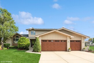 8030 Highfield Ct, Tinley Park, IL 60487