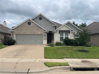 15619 Long Creek Ln, College Station, TX 77845