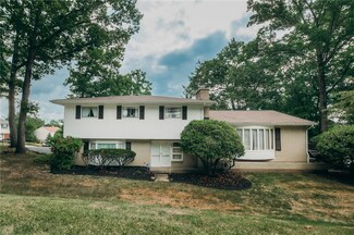 275 N 12th St, Indiana, PA 15701