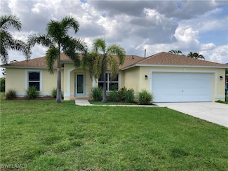 317 SE 27th Terrace, Cape Coral, FL 33904