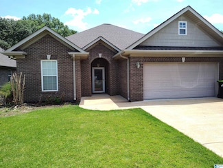 116 Ashton Cir, Sylacauga, AL 35150