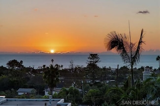 1711 Burgundy Rd, Encinitas, CA 92024