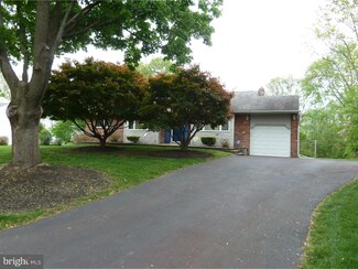 1120 Sparrow Rd, Norristown, PA 19403