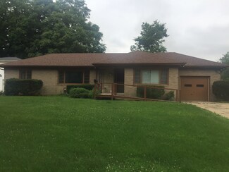 606 S Chestnut St, Princeton, IL 61356