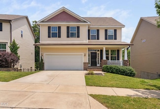 817 Stable Fern Dr, Fuquay Varina, NC 27526