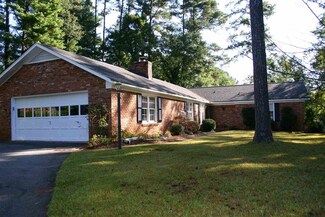 100 Sydnor Rd, Spartanburg, SC 29307