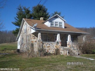 3111 Seneca Trail S, Peterstown, WV 24963
