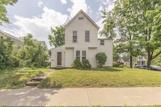 921 W Washington St, Ann Arbor, MI 48103