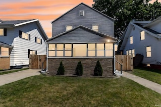 309 E Eckman St, South Bend, IN 46614