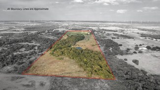 119 Hcr 3276 N, Mount Calm, TX 76673