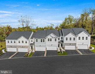 36 Four Leaf Dr, Exton, PA 19341