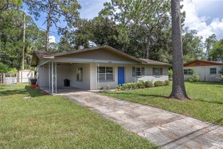 2209 NE 15th St, Gainesville, FL 32609
