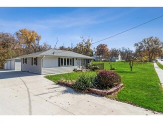 3117 S Union St, Des Moines, IA 50315