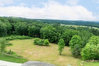 140 Aurora Ct, Brookhaven, WV 26508
