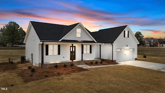 5569 Martys Ct, Bailey, NC 27807