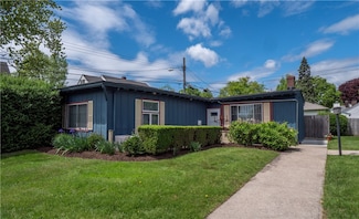 203 N Fenner Ave Unit 5, Middletown, RI 02842
