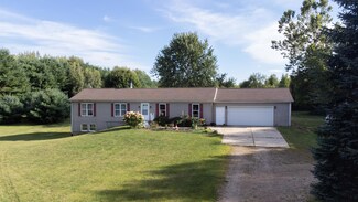 48051 County Road 673, Lawrence, MI 49064