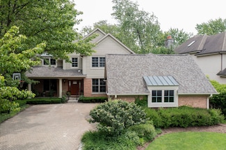 1301 Wendy Dr, Northbrook, IL 60062