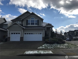 812 201st St SW, Lynnwood, WA 98036