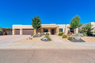 5273 N Hidden Pinyon Dr, Saint George, UT 84770