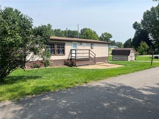 2276 Lodge Rd SW Unit 6J, Sherrodsville, OH 44675