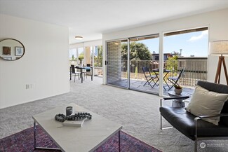 525 Belmont Ave E Unit 2B, Seattle, WA 98102
