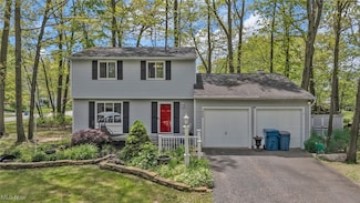1620 Sapphire Dr, Hudson, OH 44236