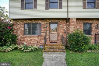 301 Academy Ave, Denton, MD 21629