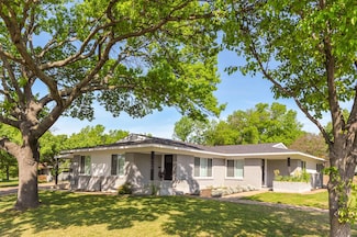 4400 Granbury Rd, Fort Worth, TX 76109