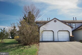 139 Locust Ct Unit 139, Flemington, NJ 08822