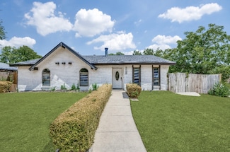 3722 Cumberland Ln, Grand Prairie, TX 75052